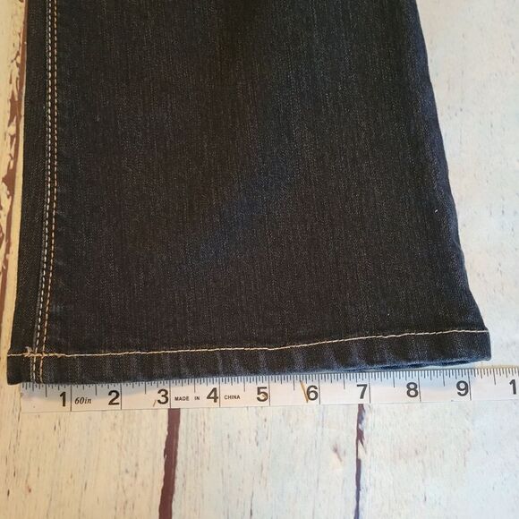 Gloria Vanderbilt Dark Blue Wash Cotton Blend Mid-Rise Bootcut Jeans Sz 6 Short - Picture 13 of 16